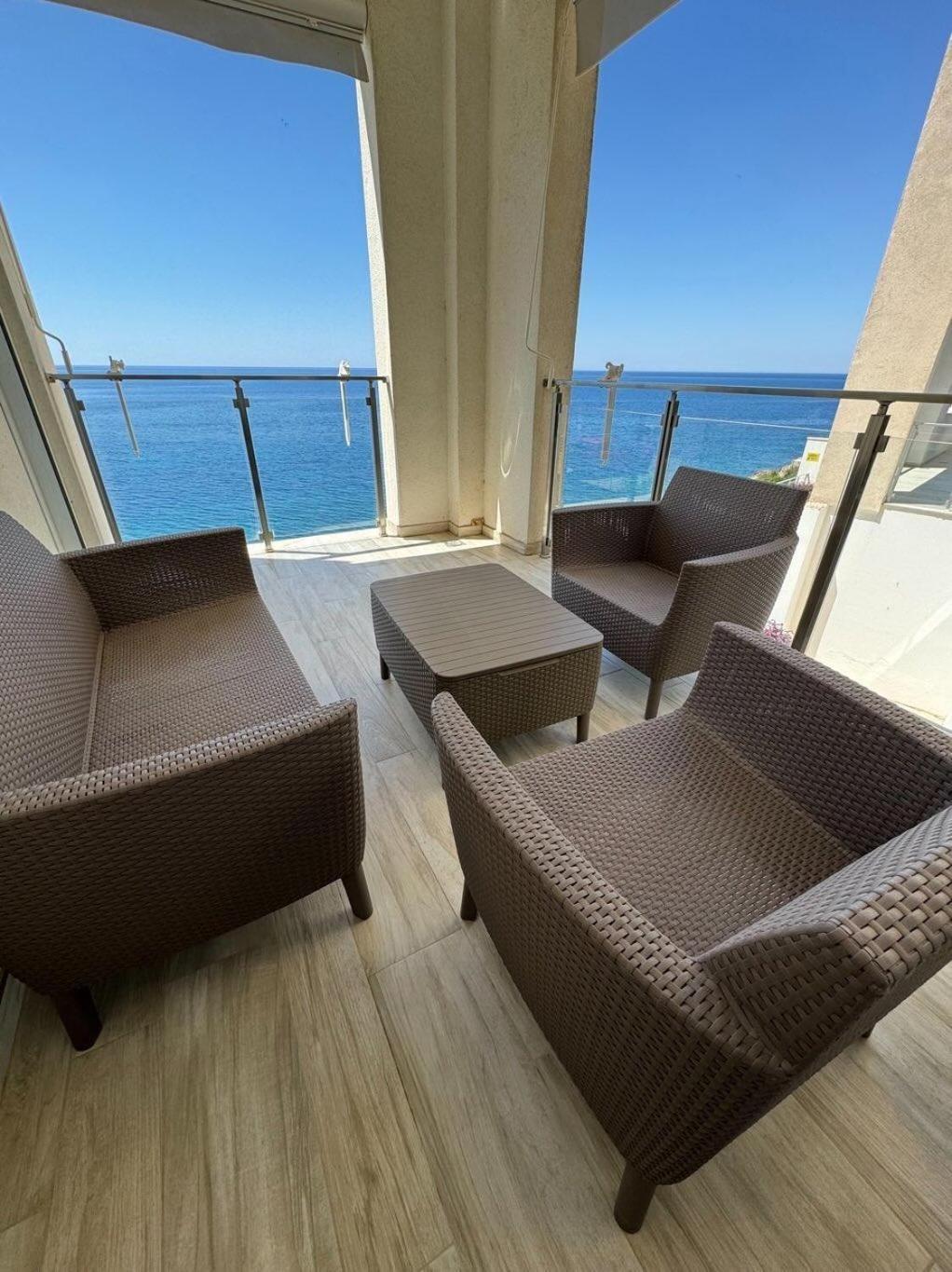 Paradise Beachfront View 1 بار المظهر الخارجي الصورة